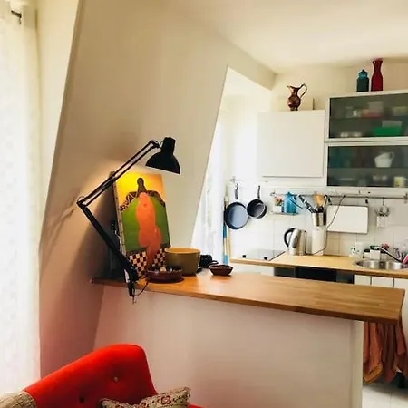 Cosy A Montmartre, A 15 Min Du Sacre-coeur