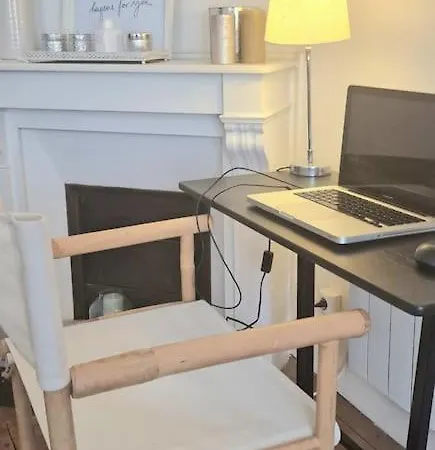 Cosy A Montmartre, A 15 Min Du Sacre-coeur Appartamento Parigi
