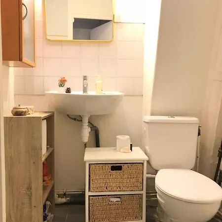 Cosy A Montmartre, A 15 Min Du Sacre-coeur Appartamento Parigi